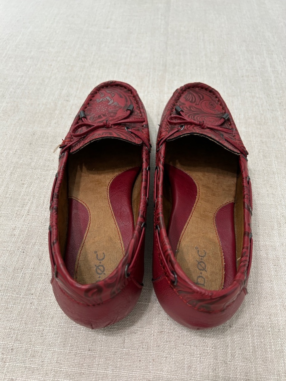 Born b.o.c. Shoes Women’s 8 Red Leather Floral Casual Driving Loafers - Picture 9 of 12